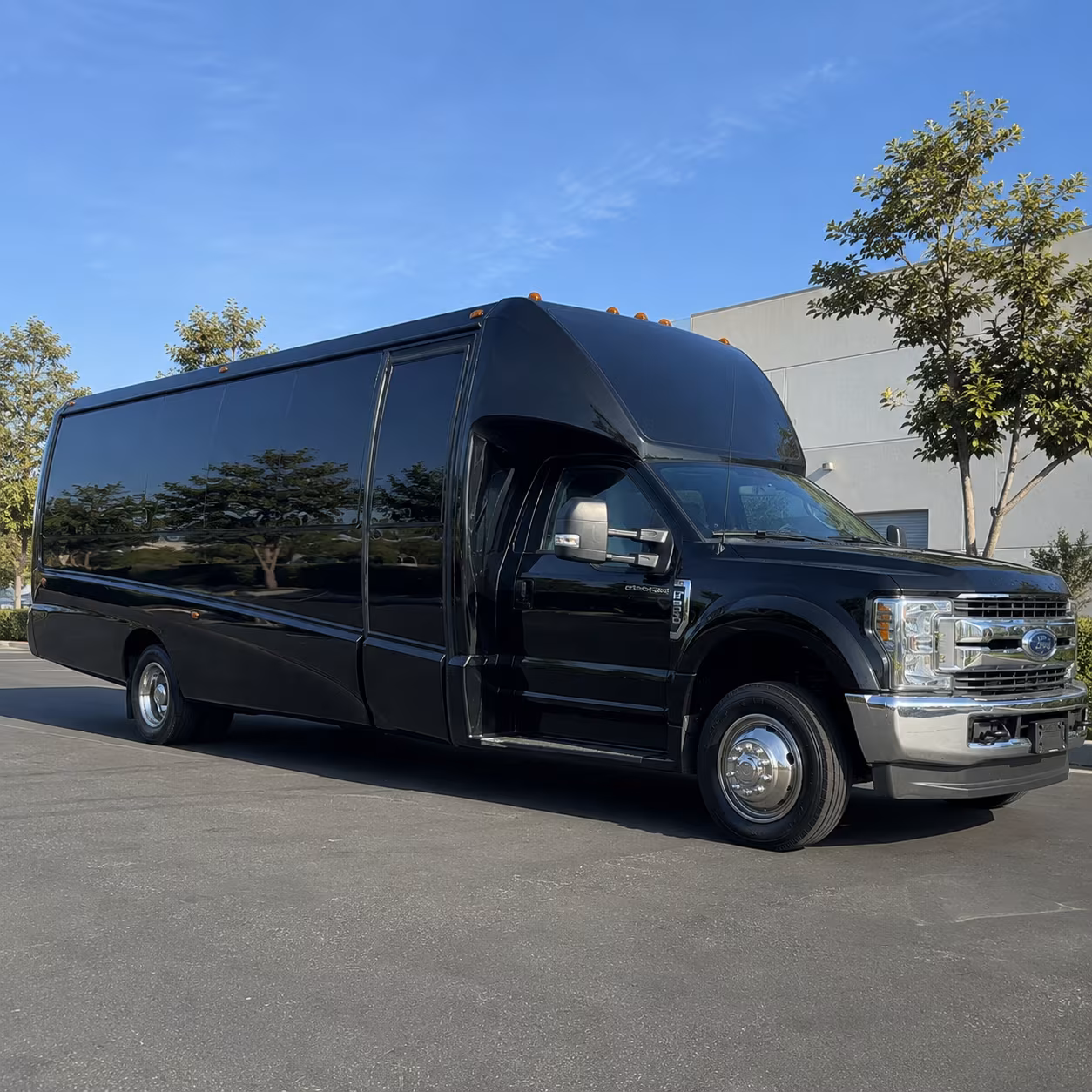 San Diego Birthday, Sweet 16, & Quinceañera Transportation party bus exterior