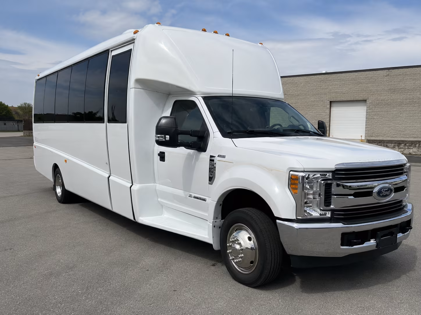 San Diego Corporate Transportation party bus exterior