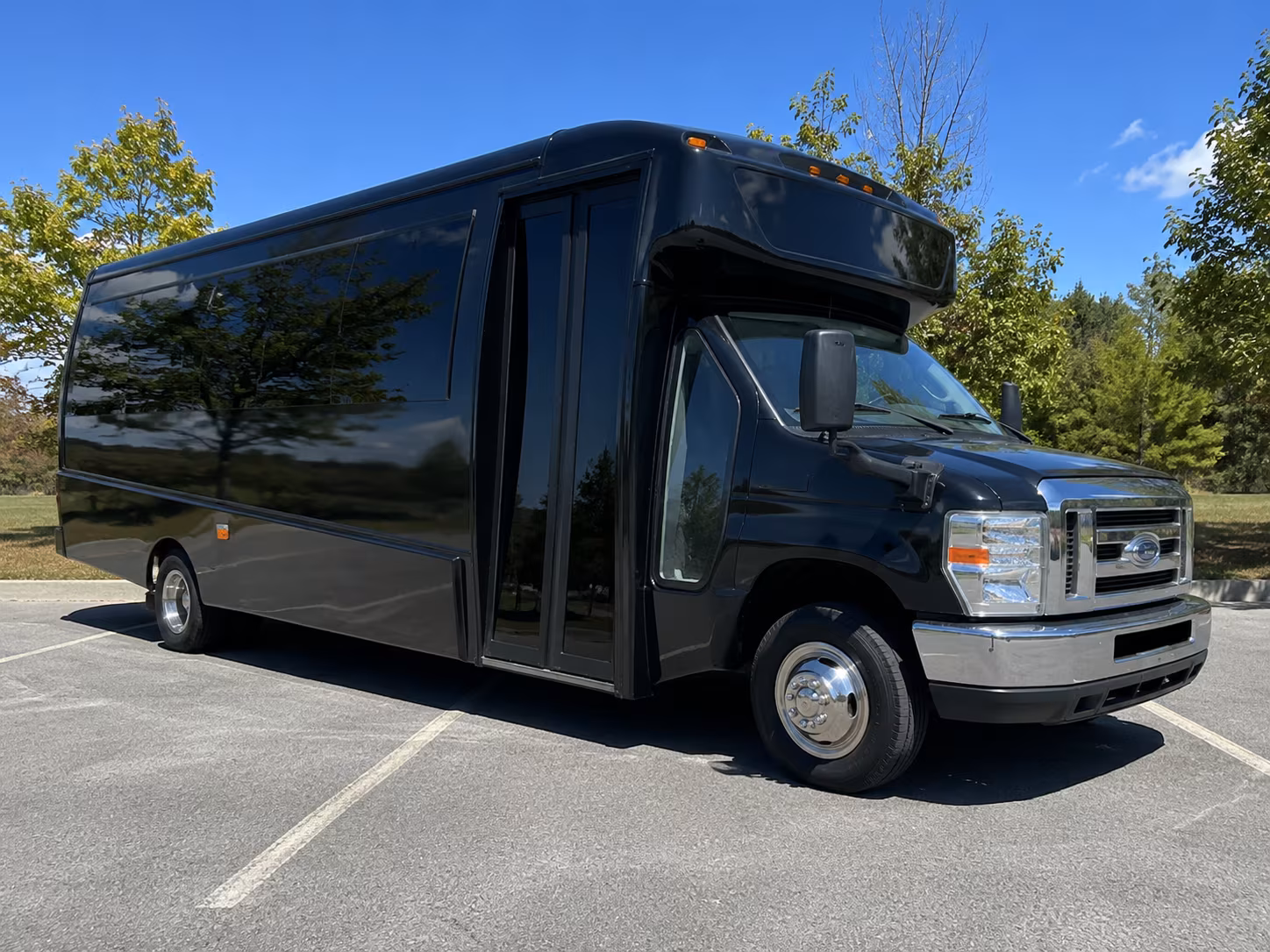 San Diego Corporate Transportation party bus exterior