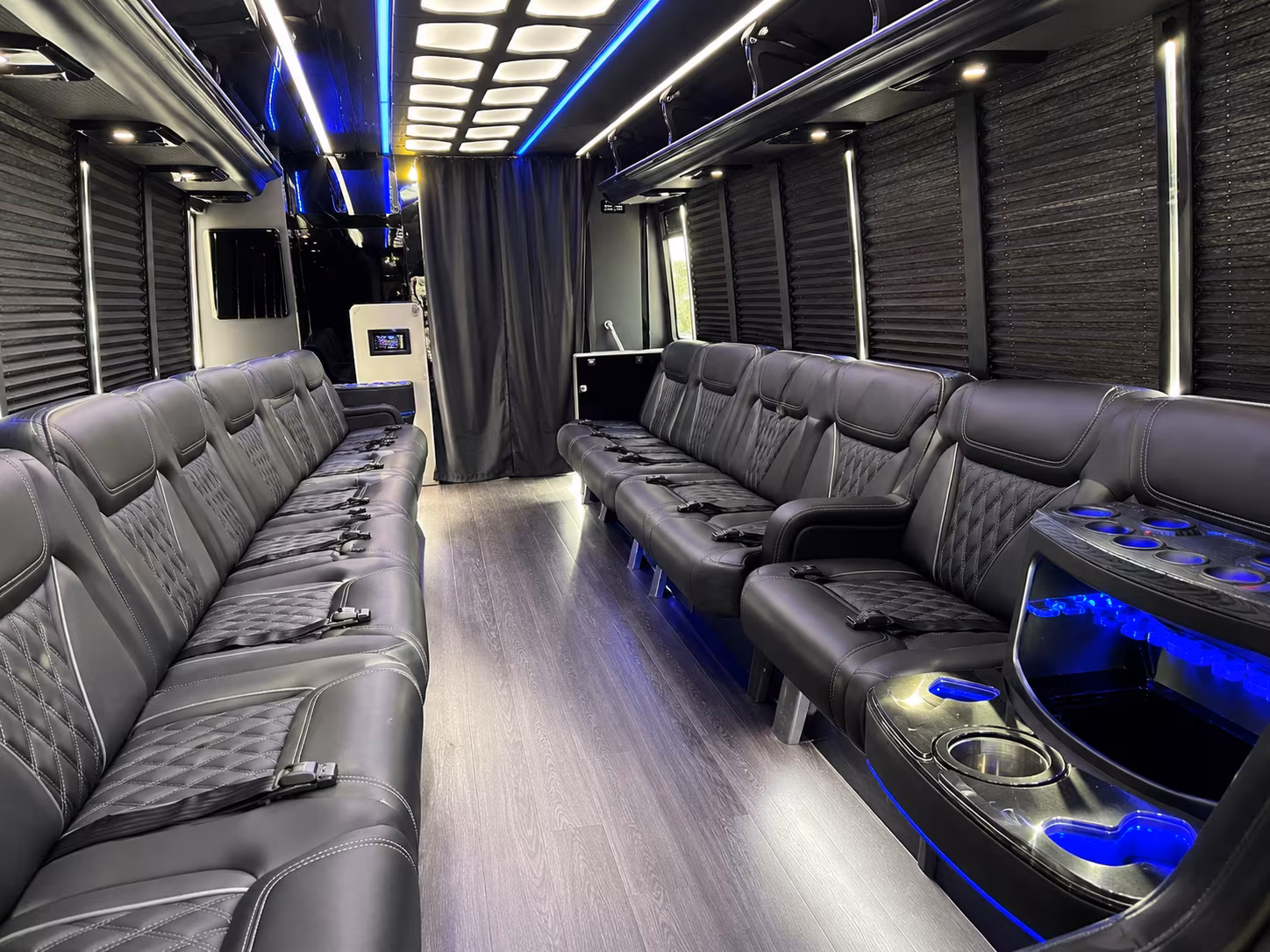 San Diego Prom & Homecoming Transportation group transportation