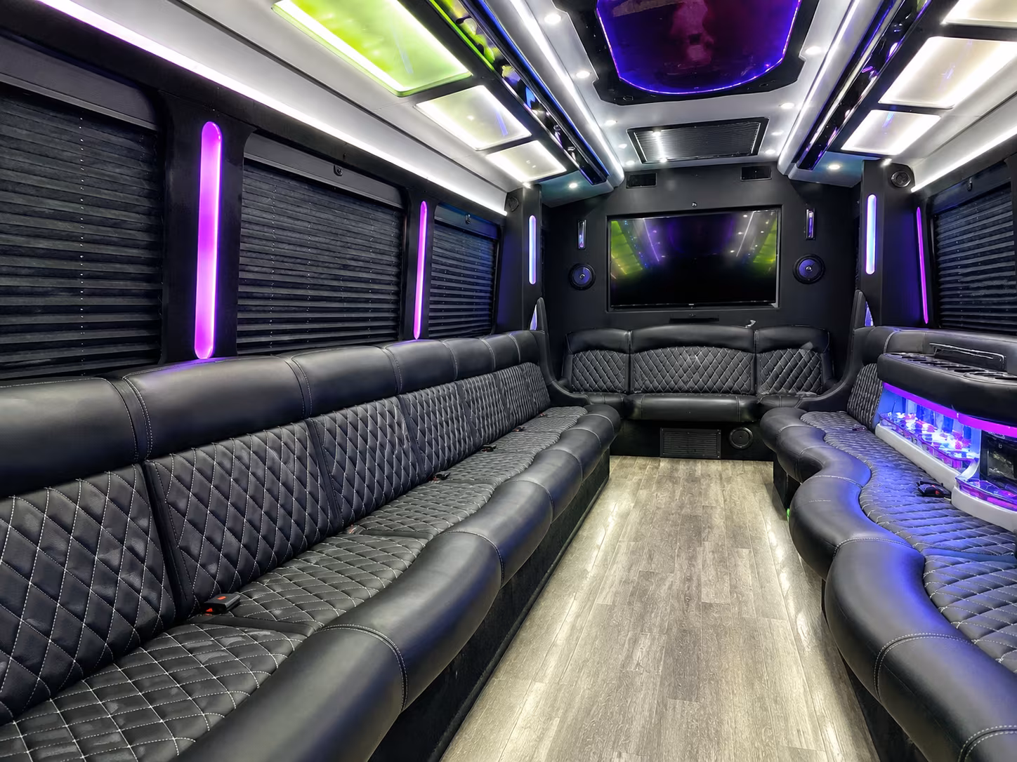 San Diego Winery Tour & Pub Crawl Transportation party bus exterior