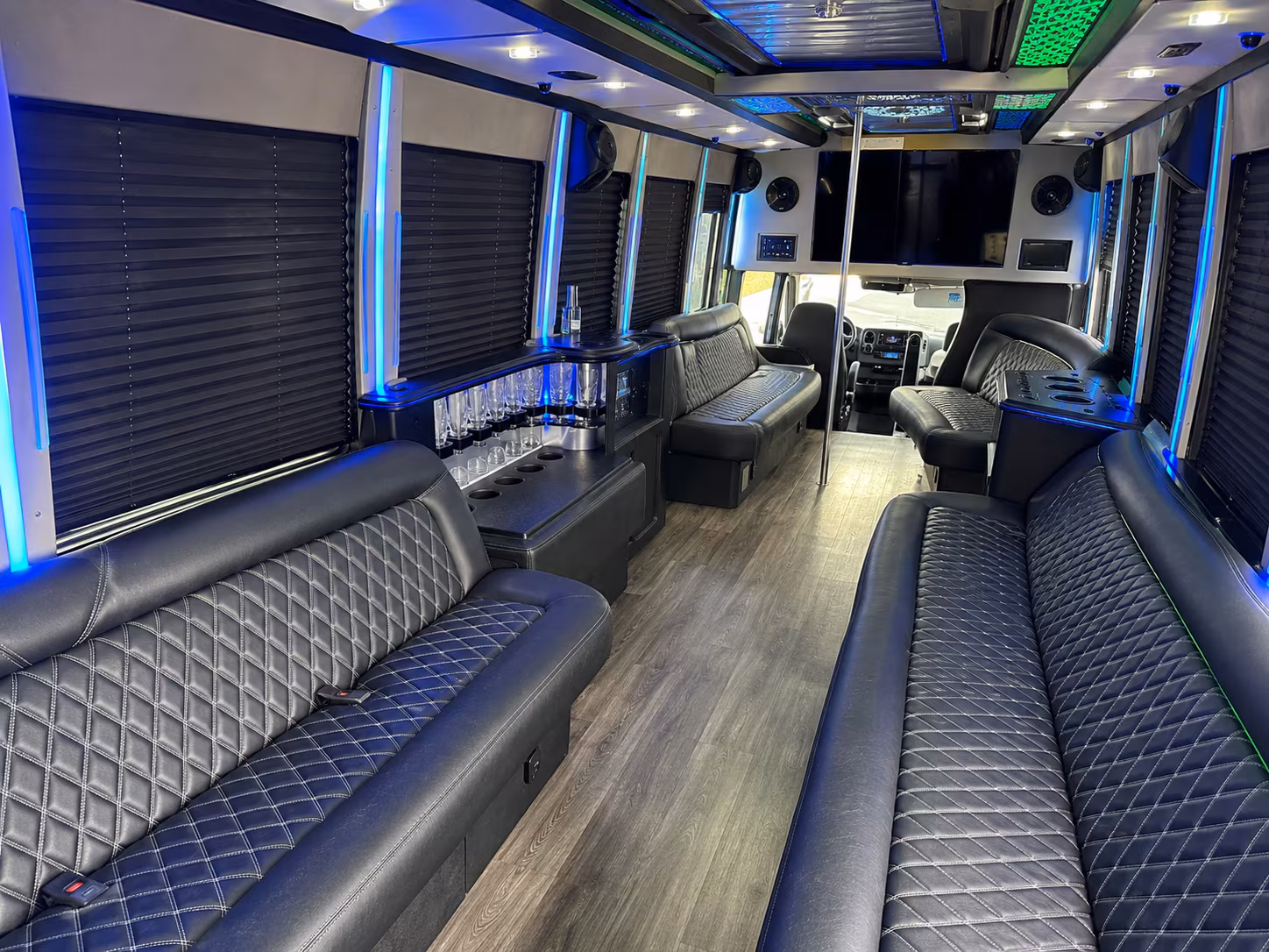 San Diego Winery Tour & Pub Crawl Transportation party bus exterior